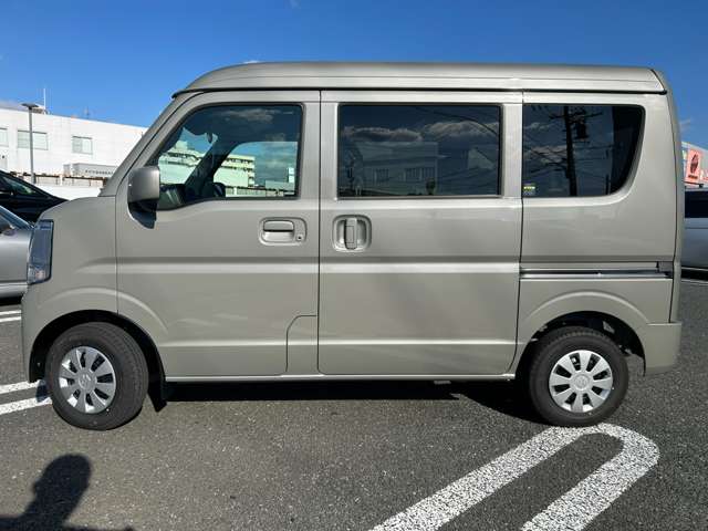 Suzuki Every 12