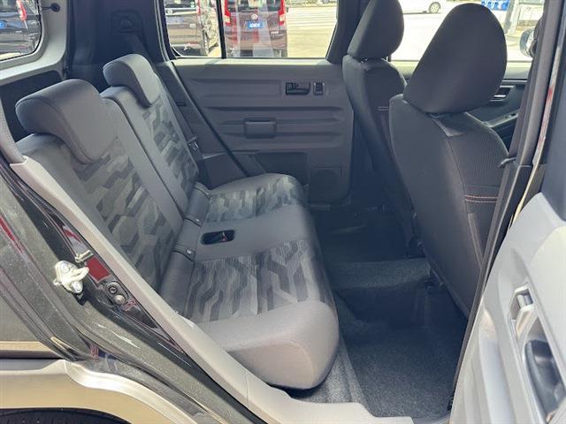 Daihatsu Taft 11