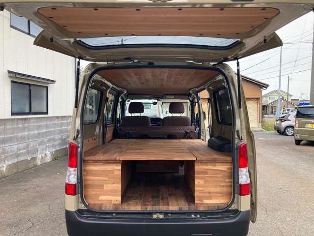 Toyota Light Ace Van 5