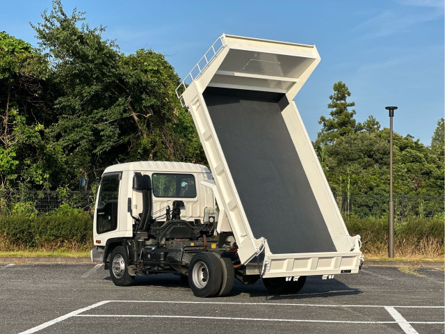 Isuzu Forward 6
