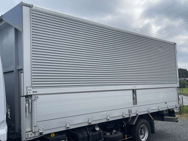 UD Trucks Condor 4