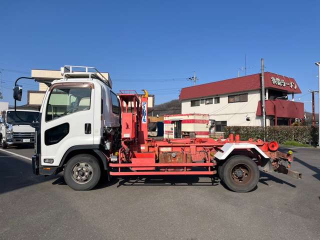 Isuzu Forward 5
