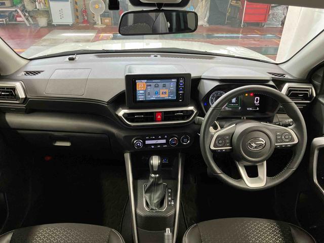 Daihatsu Rocky 10