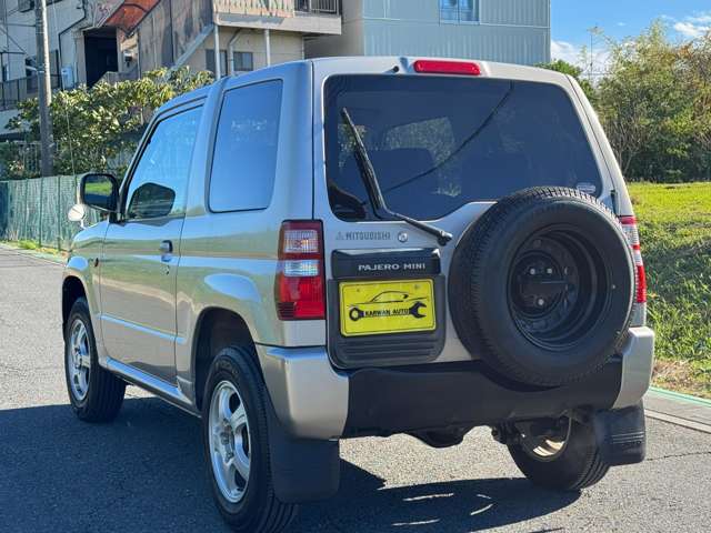 Mitsubishi Pajero Mini 11