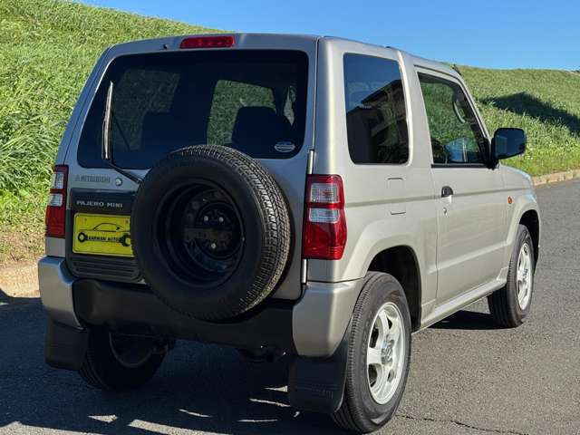 Mitsubishi Pajero Mini 10