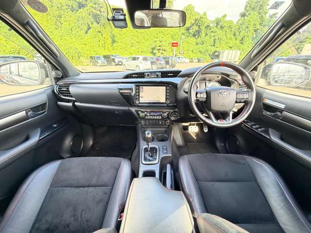 Toyota Hilux 4