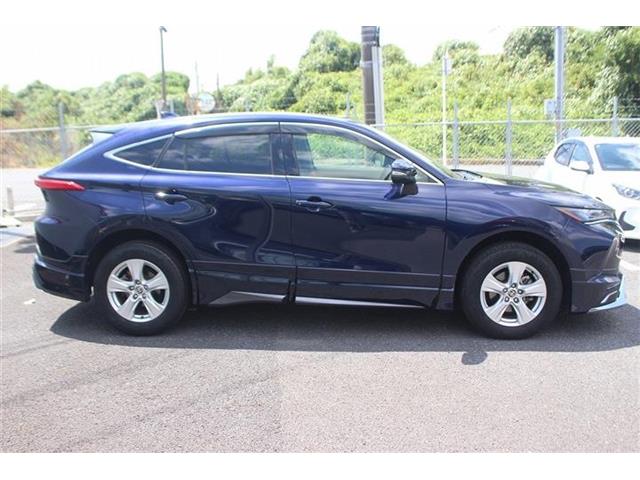 Toyota Harrier 9