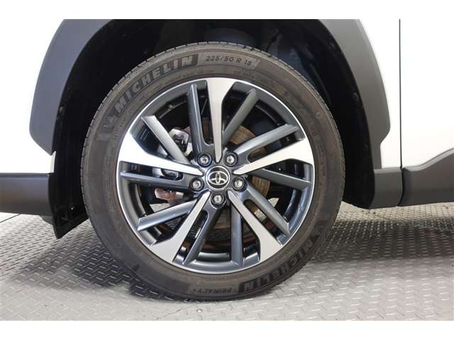 Toyota Corolla Cross 8