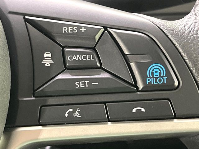Nissan Serena 2