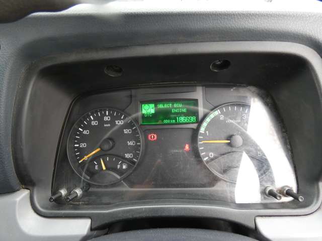 Mitsubishi Fuso Canter 13