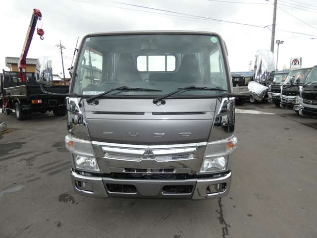 Mitsubishi Fuso Canter 4