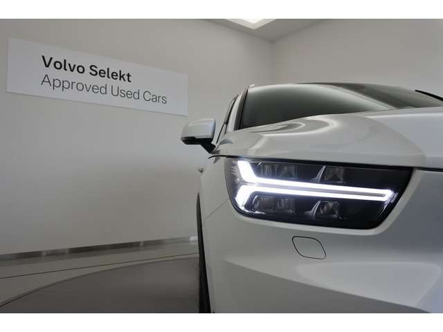 Volvo XC40 12
