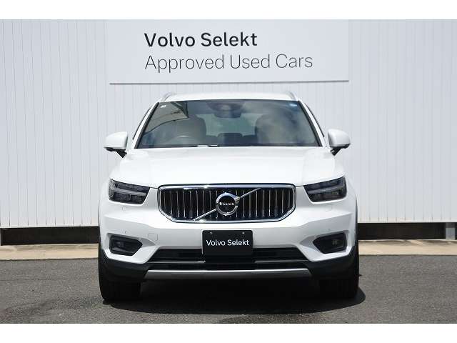 Volvo XC40 4
