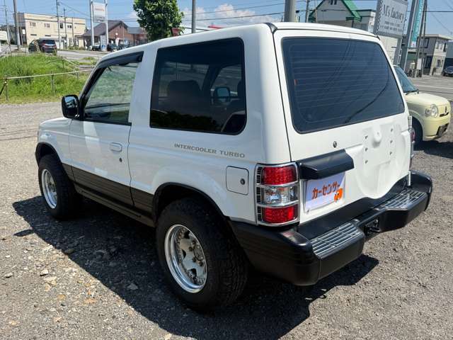 Mitsubishi Pajero 12
