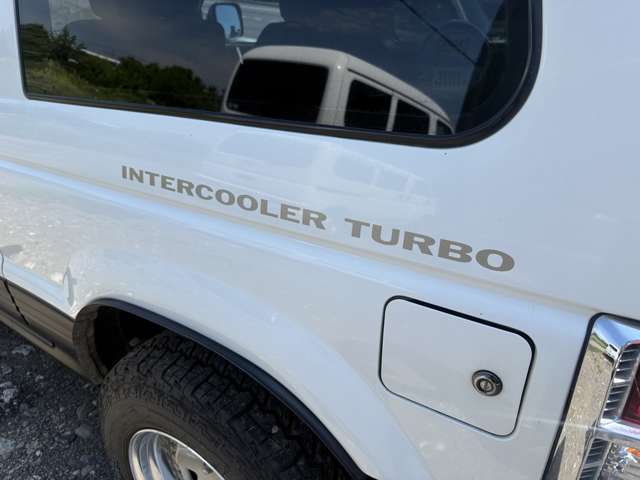 Mitsubishi Pajero 10