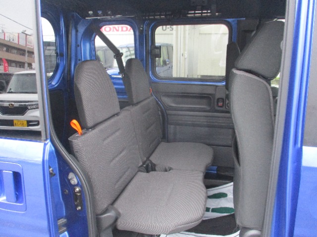 Honda N-VAN 8