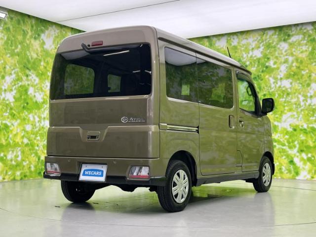 Daihatsu Atrai 6