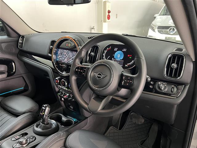 MINI Crossover 6