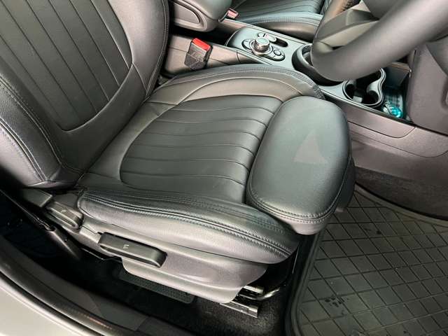 MINI Crossover 10