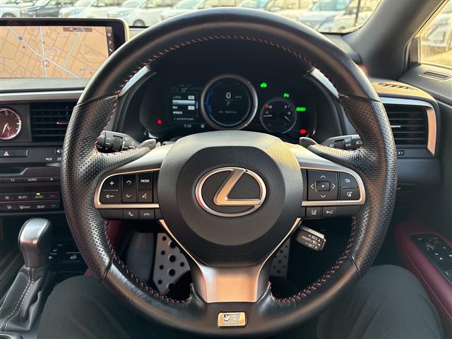 Lexus RX 10