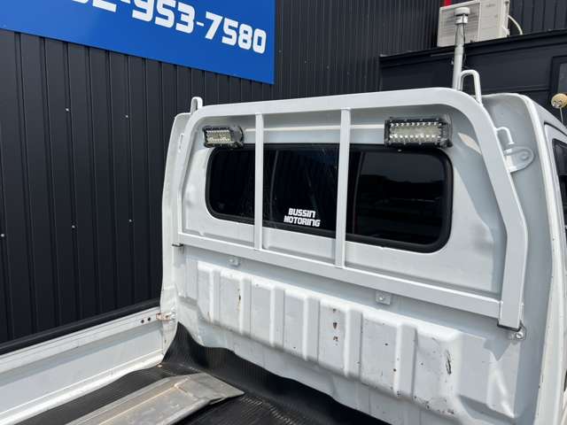 Mazda Scrum Truck 10