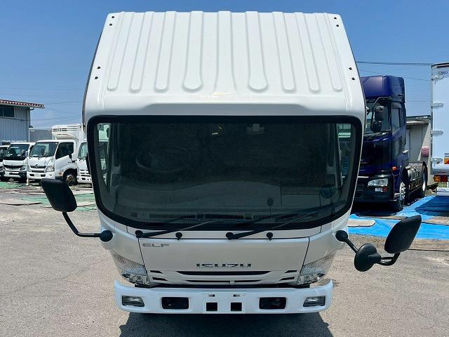 Isuzu Elf 3
