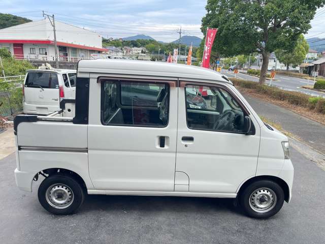 Daihatsu Hijet Deck Van 7