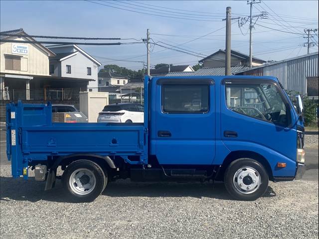 Hino Dutro 7