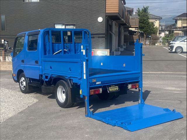 Hino Dutro 10