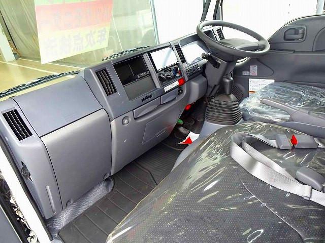 Isuzu Elf 7