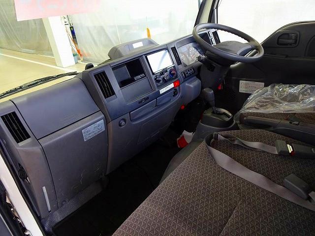 Isuzu Elf 7