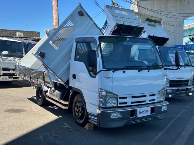 Isuzu Elf 3