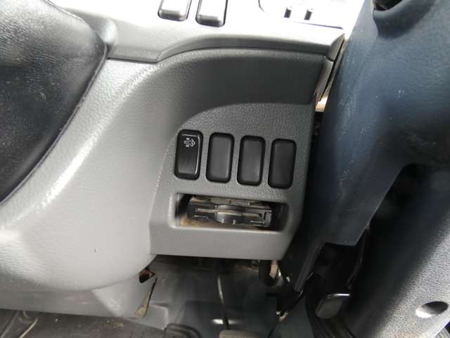 Mitsubishi Fuso Canter 13