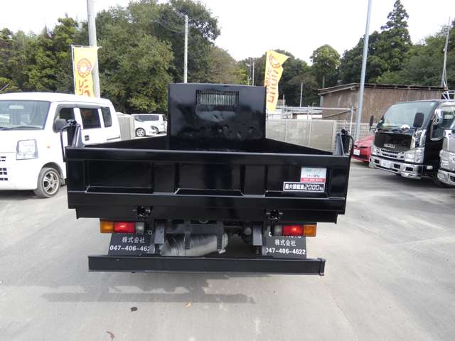 Mitsubishi Fuso Canter 8