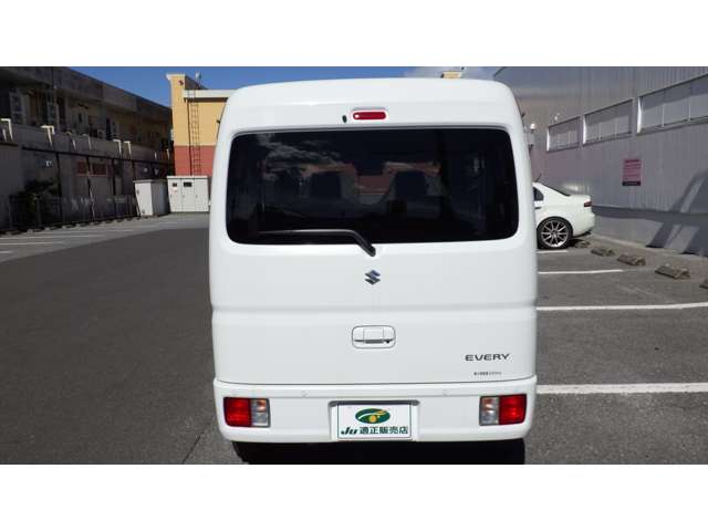 Suzuki Every 12