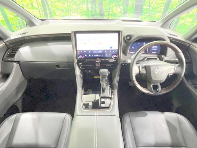 Toyota Alphard 2