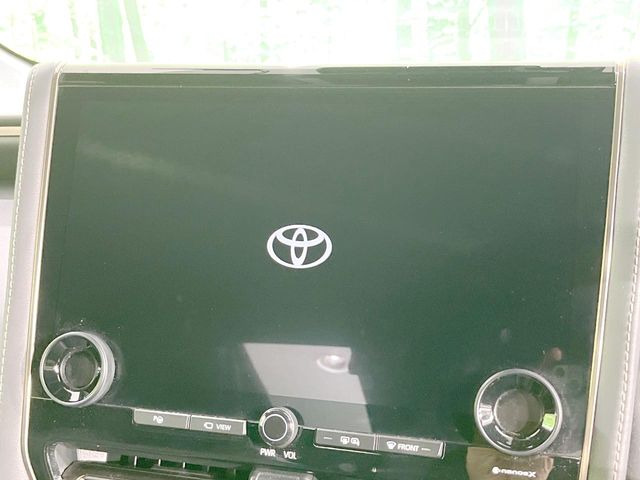 Toyota Alphard 5