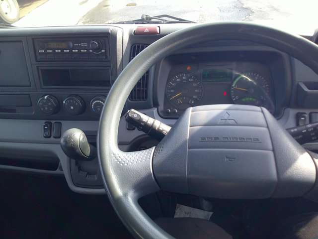 Mitsubishi Fuso Canter 11