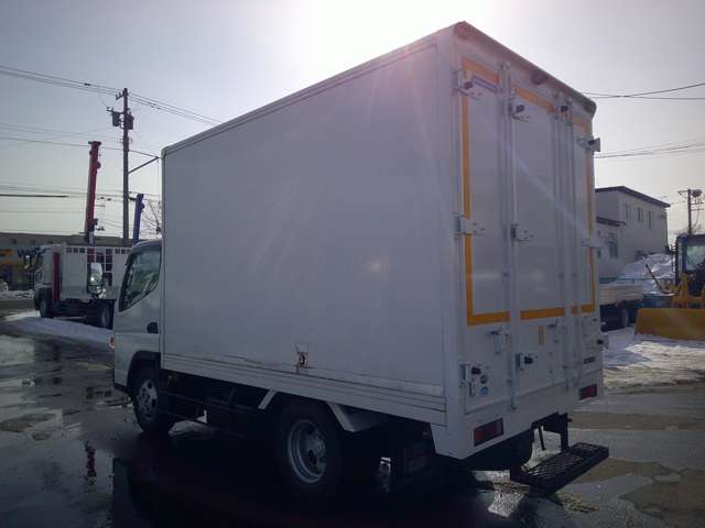 Mitsubishi Fuso Canter 5