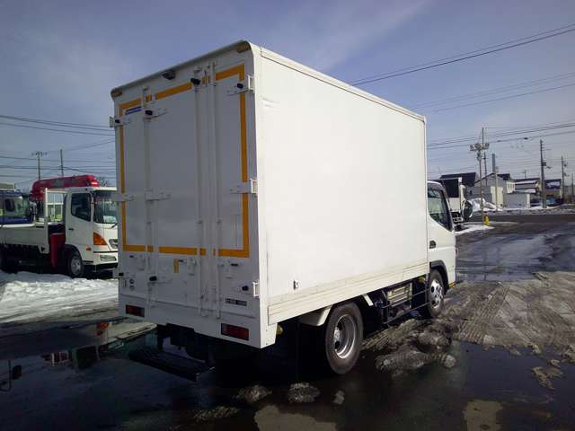 Mitsubishi Fuso Canter 7