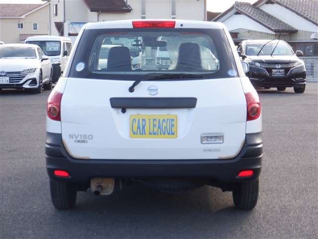 Nissan NV150 AD 11