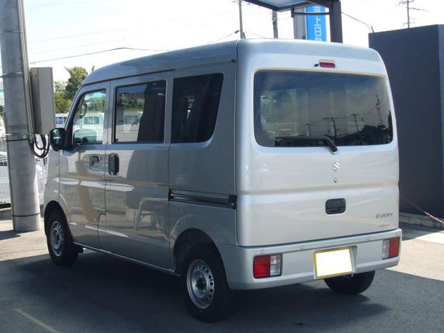 Suzuki Every 8