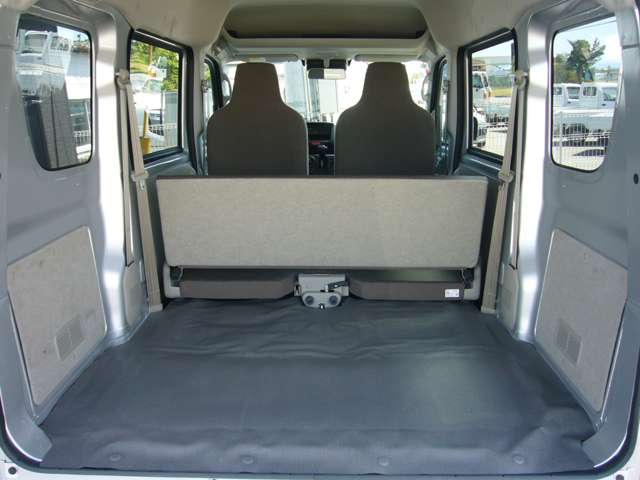 Suzuki Every 9