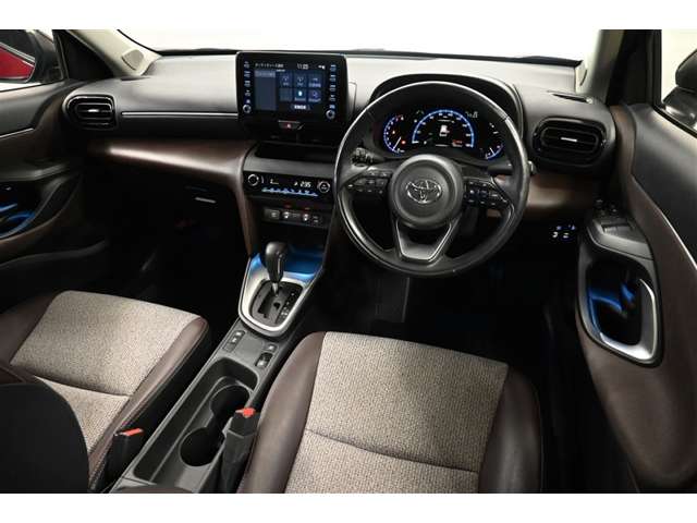 Toyota Yaris Cross 4