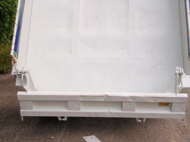 Isuzu Forward 12