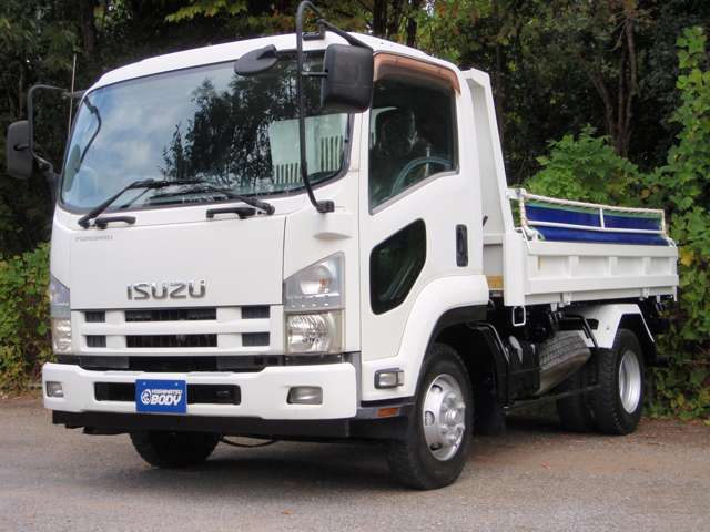 Isuzu Forward 2
