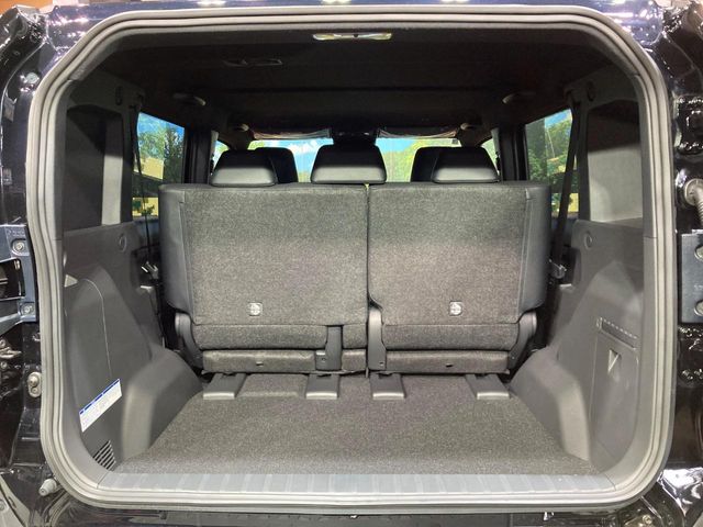 Toyota Land Cruiser FJ 11