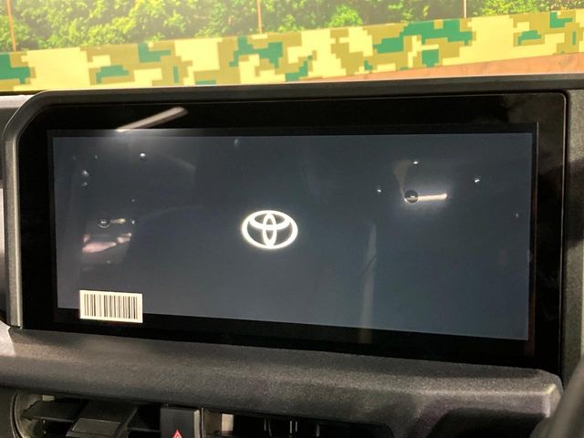 Toyota Land Cruiser FJ 3
