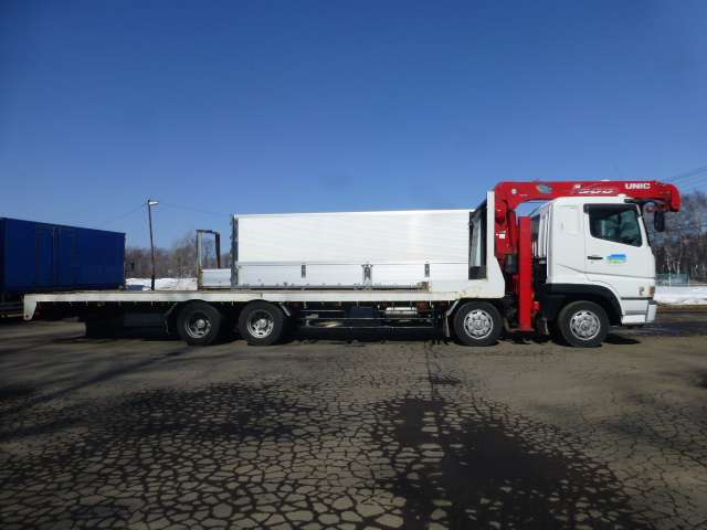 Mitsubishi Fuso Super Great 9