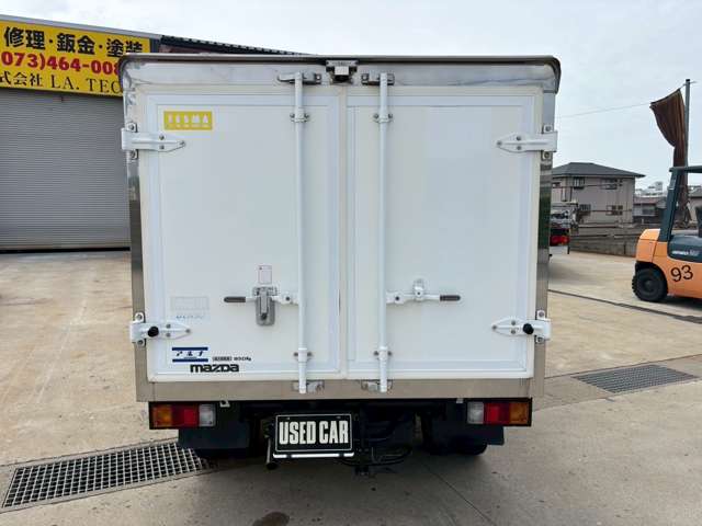 Mazda Bongo Truck 8